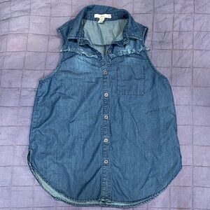 3/$10 Rosio Blue Denim Top Sleeveless